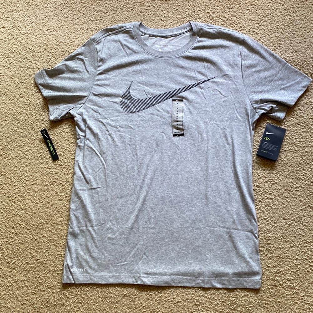 Nike Men’s Dri-Fit Shirt